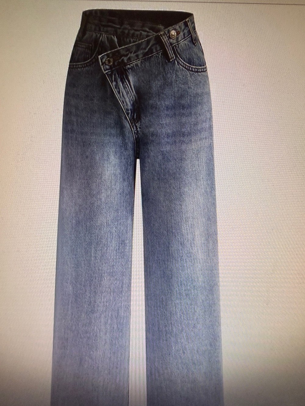 Commense Women's Wide-Leg Jeans in Faded Blue Wash